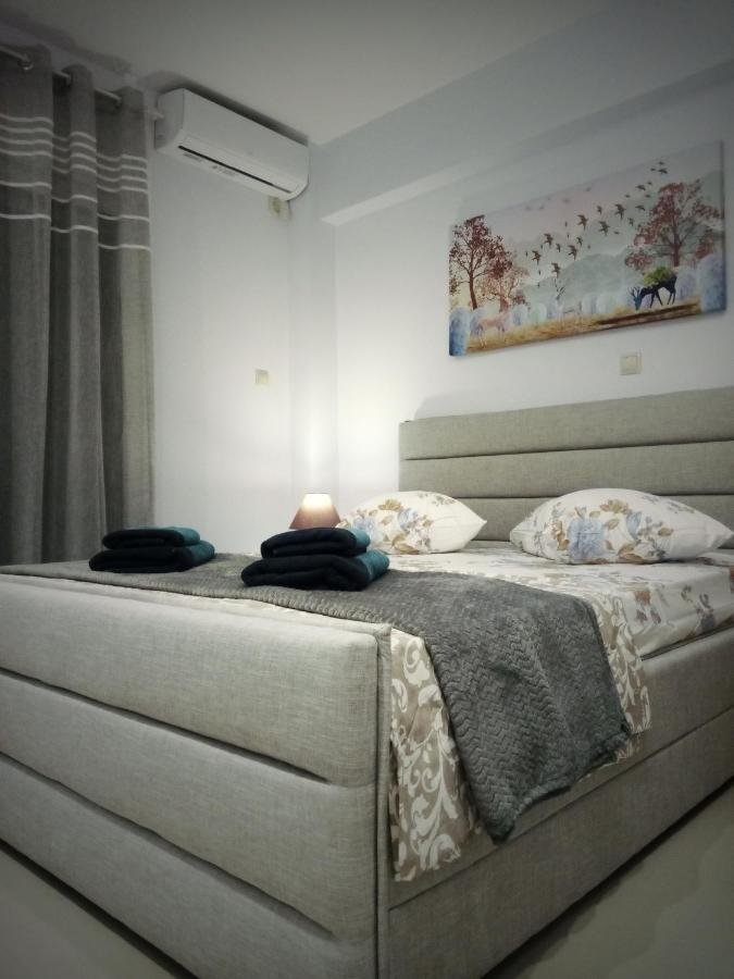 Suite Apartment Athens Center, Metro Metaxourgeio Atenas Exterior foto