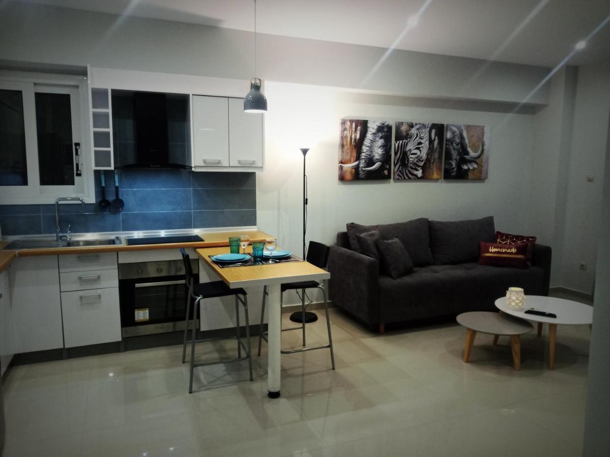 Suite Apartment Athens Center, Metro Metaxourgeio Atenas Exterior foto