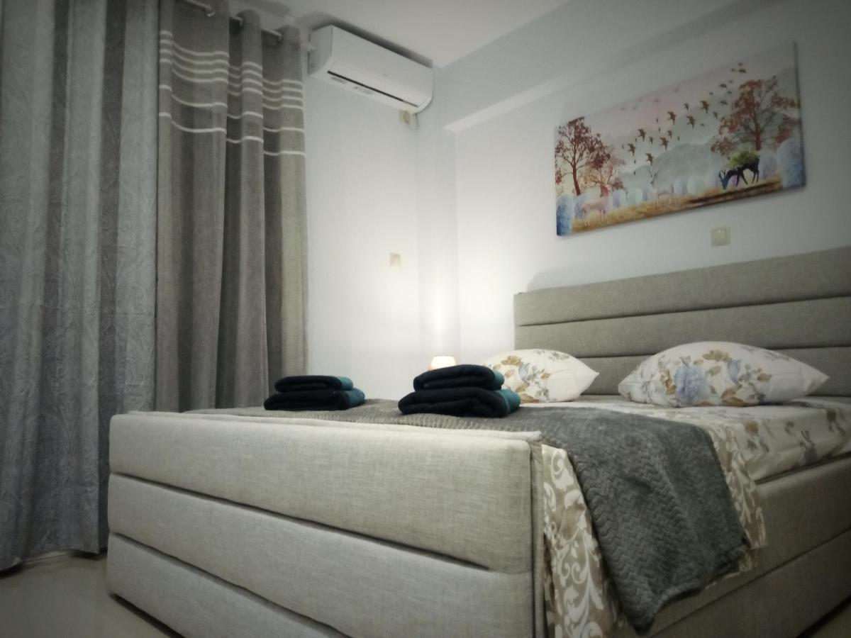 Suite Apartment Athens Center, Metro Metaxourgeio Atenas Exterior foto
