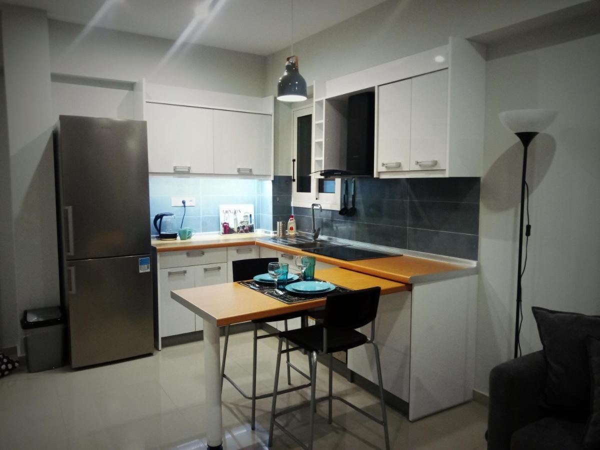 Suite Apartment Athens Center, Metro Metaxourgeio Atenas Exterior foto
