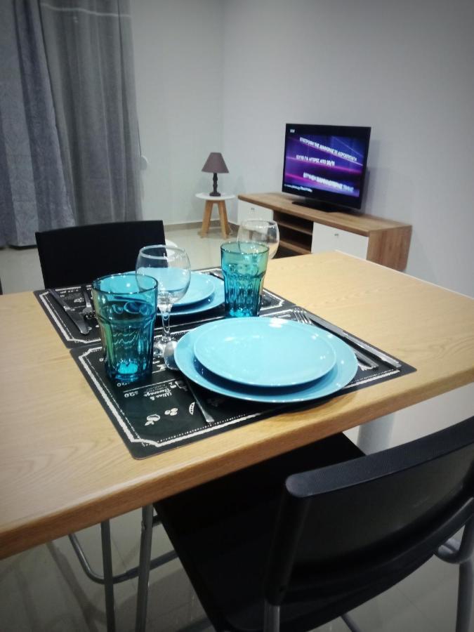 Suite Apartment Athens Center, Metro Metaxourgeio Atenas Exterior foto