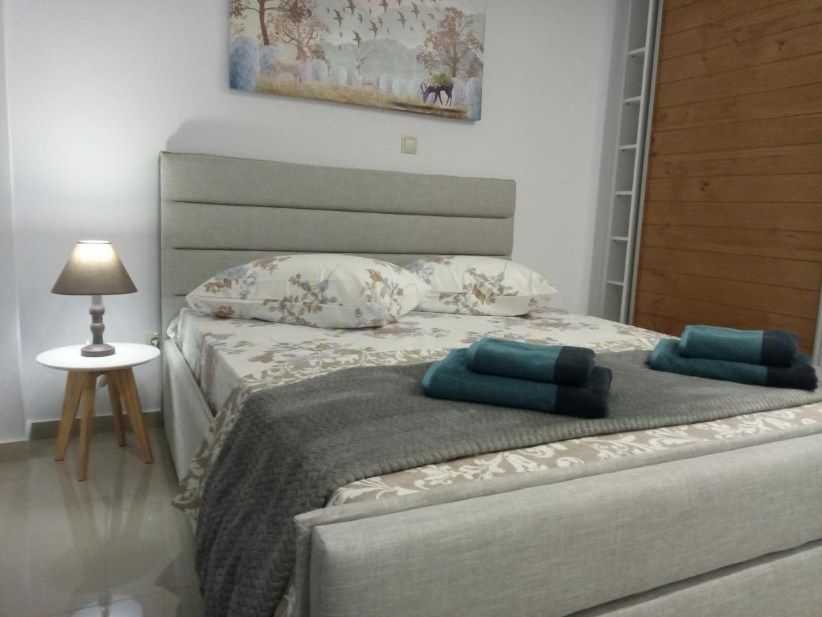 Suite Apartment Athens Center, Metro Metaxourgeio Atenas Exterior foto