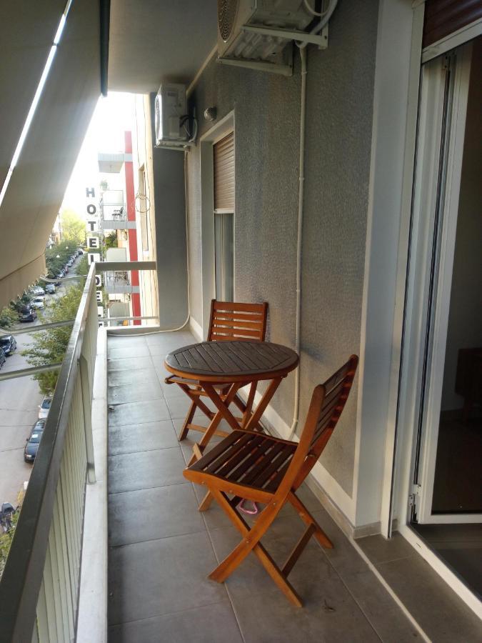 Suite Apartment Athens Center, Metro Metaxourgeio Atenas Exterior foto